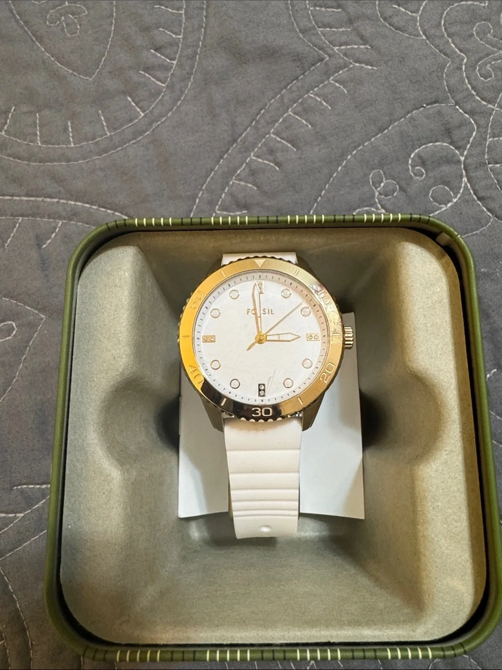 Fossil White Silicone Strap Watch with Gold-Tone Bezel